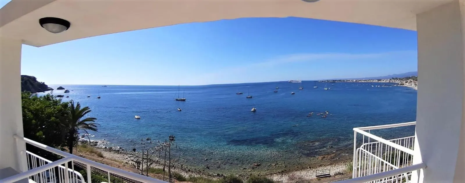 Baia Di Atlantide Apartment Taormina